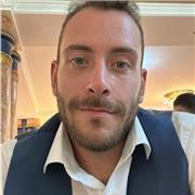 Profesor titulado con ganas de ayudar al alumnado a poder aprobar